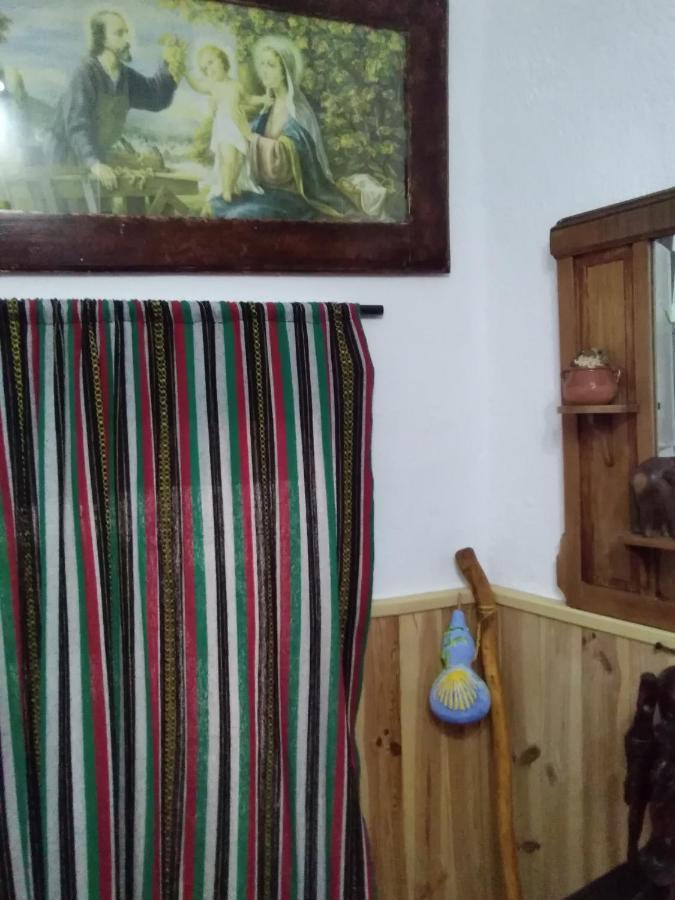 La Flecha Hostel Abrucena Luaran gambar