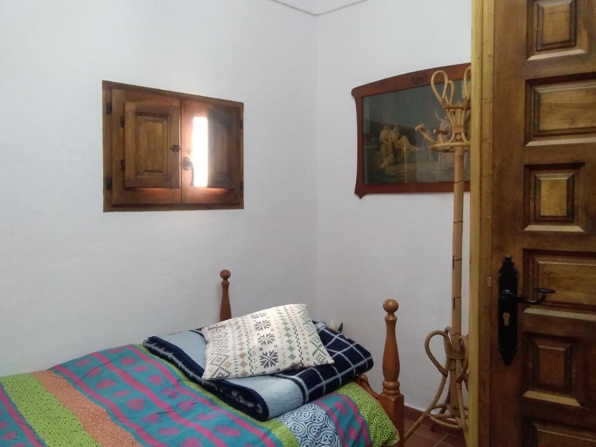 La Flecha Hostel Abrucena Luaran gambar