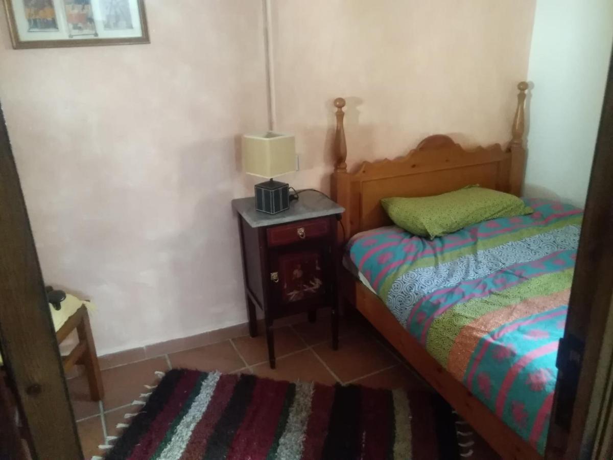 La Flecha Hostel Abrucena Luaran gambar