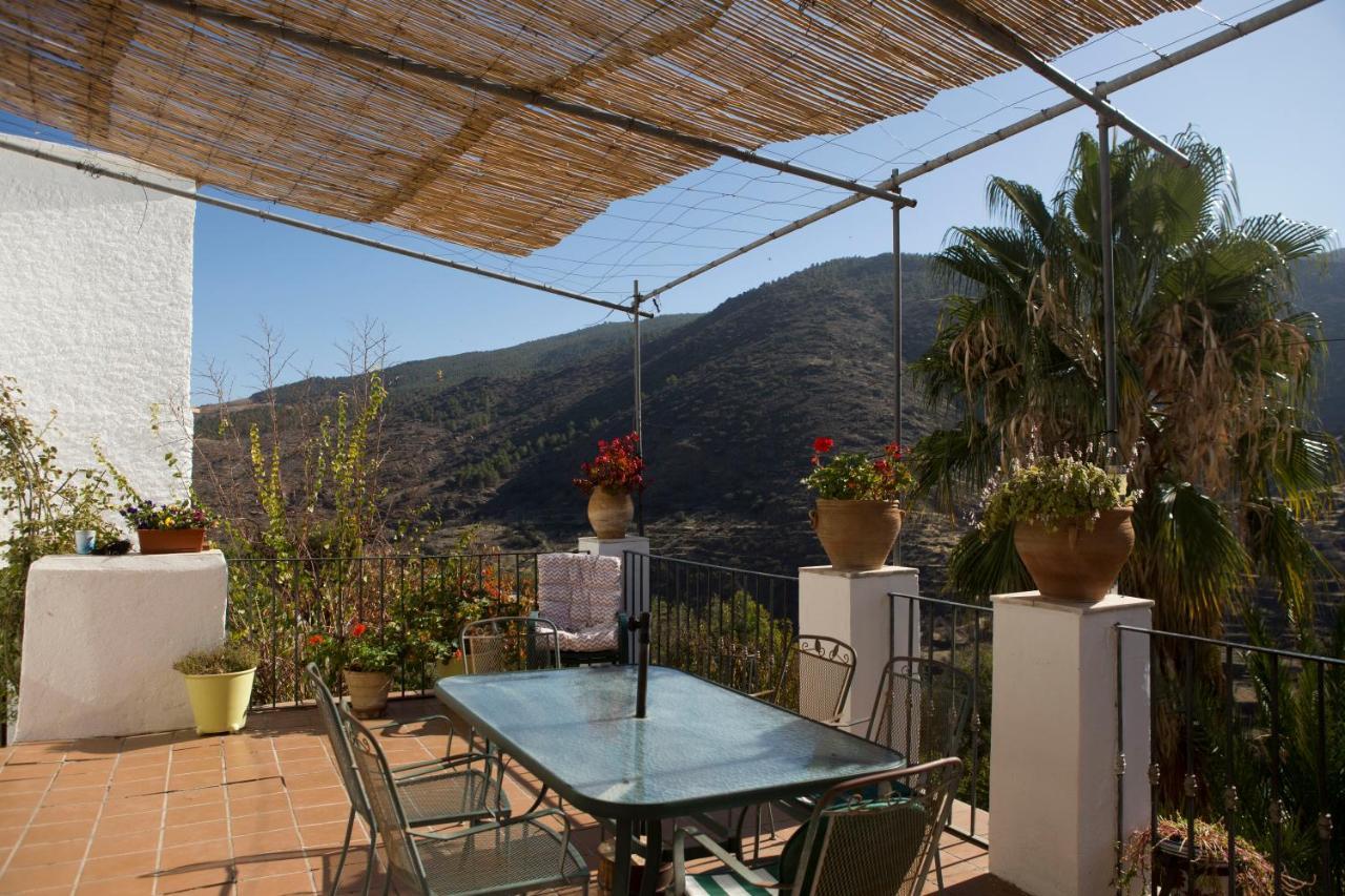 La Flecha Hostel Abrucena Luaran gambar